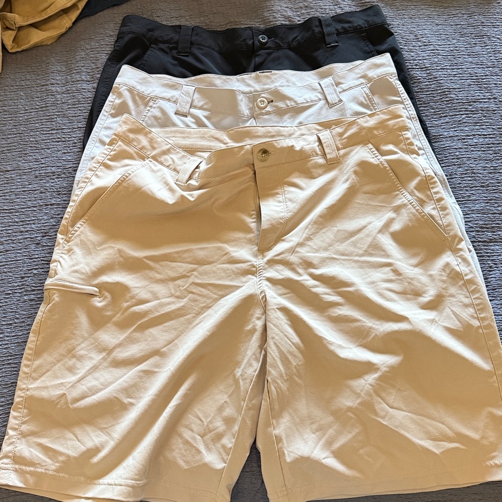 Black / Gray / Tan - Columbia Shorts (3 Pair)